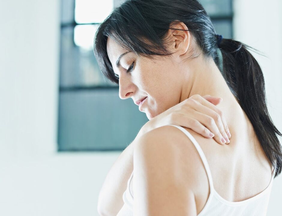 shoulder blade pain with cervical osteochondrosis